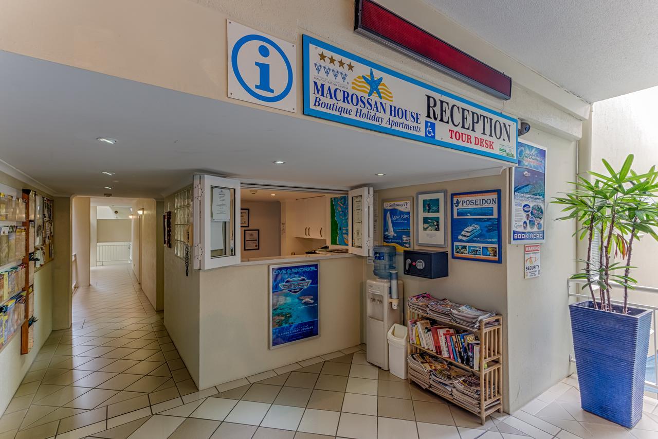 Macrossan House Boutique Holiday Apartments Порт Дуглас Экстерьер фото